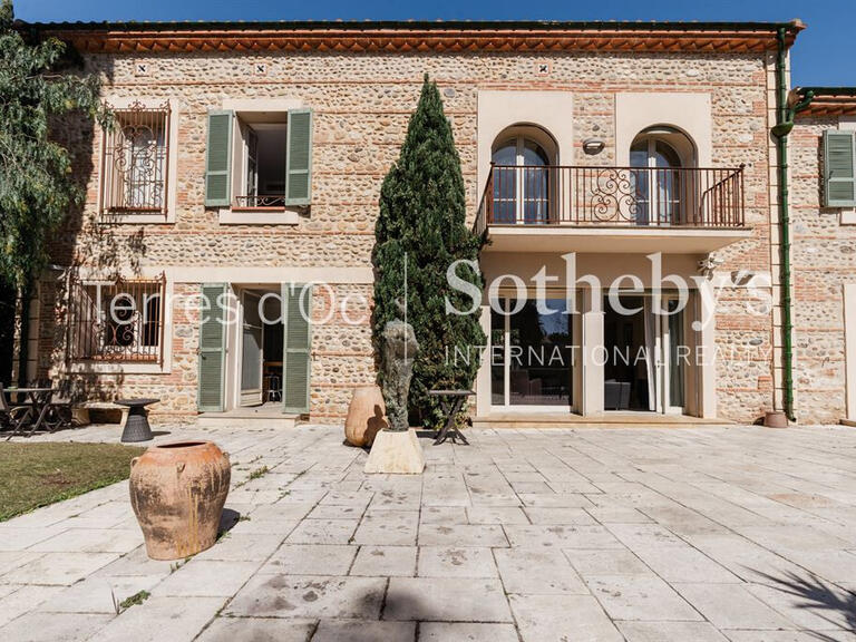 Maison Perpignan - 3 chambres - 368m²