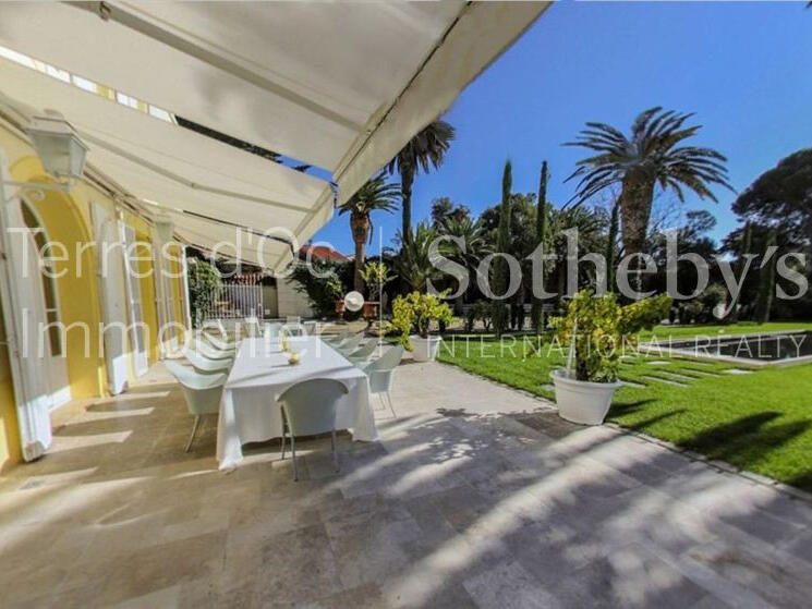 House Perpignan - 7 bedrooms - 1100m²