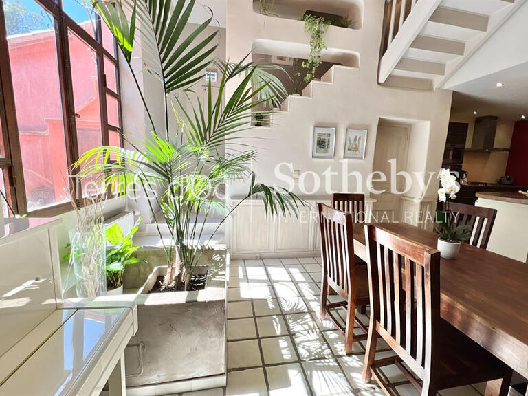 Maison Perpignan - 3 chambres - 184m²