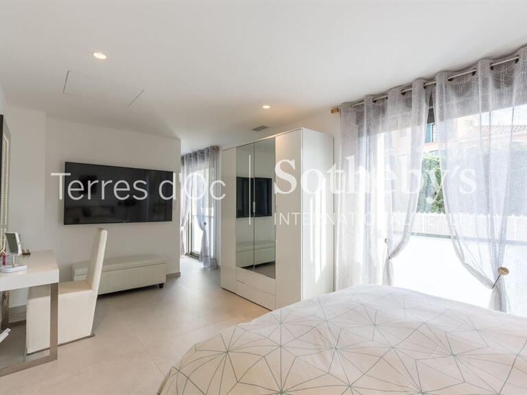 Maison Perpignan - 3 chambres - 220m²