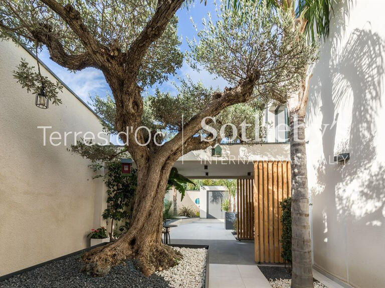 Maison Perpignan - 3 chambres - 220m²