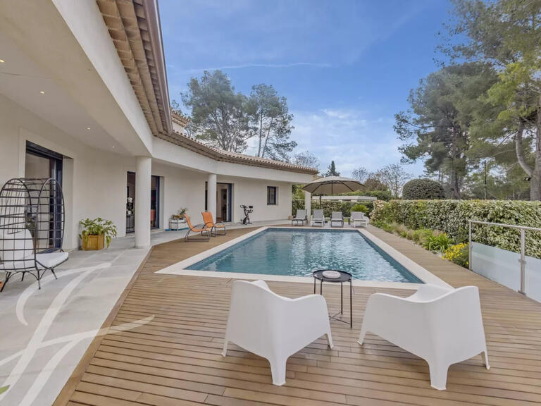 Villa Peymeinade - 3 bedrooms - 209m²