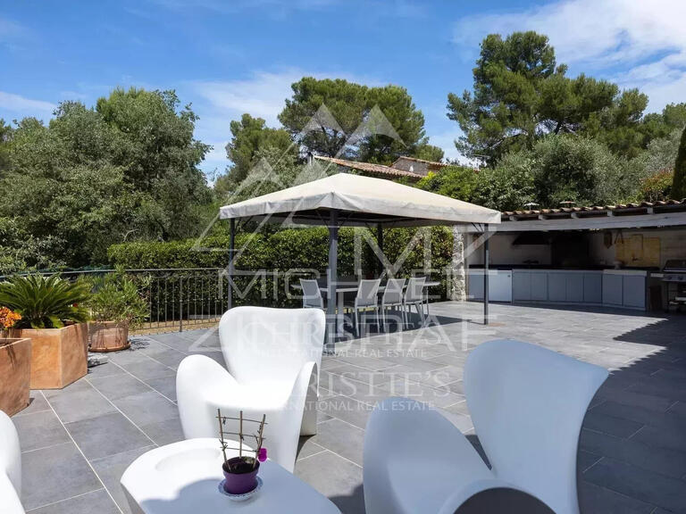 Villa Peymeinade - 4 bedrooms - 244m²