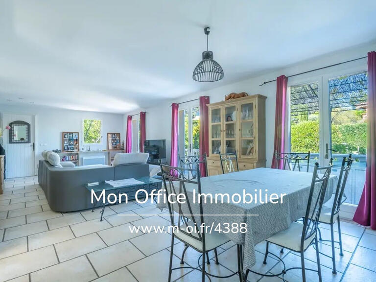 House Peyrolles-en-Provence - 3 bedrooms - 120m²