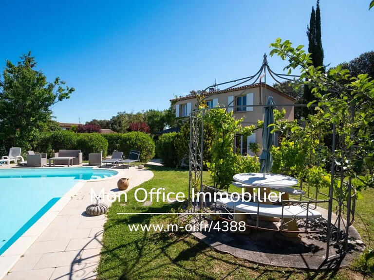 House Peyrolles-en-Provence - 3 bedrooms - 120m²