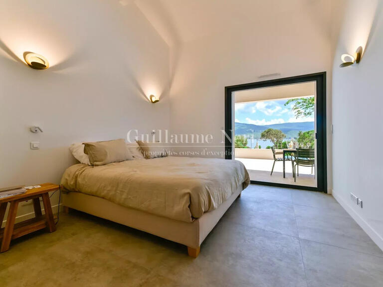 Villa Pietrosella - 4 bedrooms - 2670m²