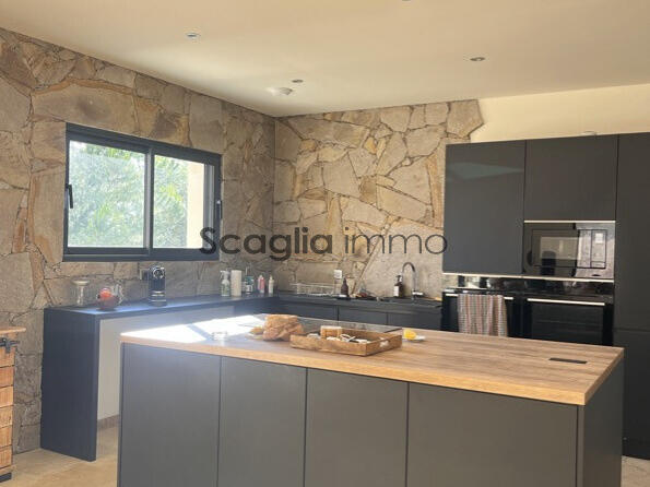 Villa Pietrosella - 2 bedrooms - 118m²