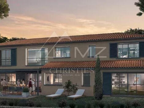 Villa Plan-de-la-Tour - 5 chambres - 243m²