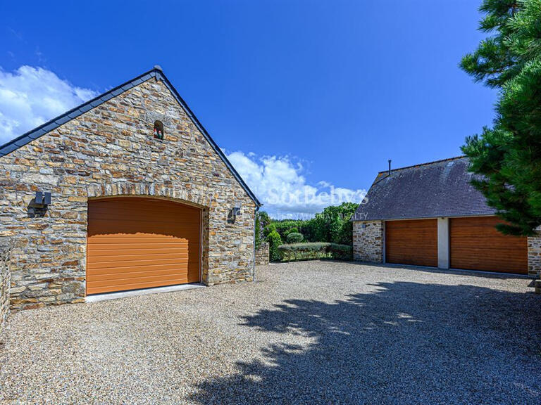 Maison Plonéour-Lanvern - 3 chambres - 300m²