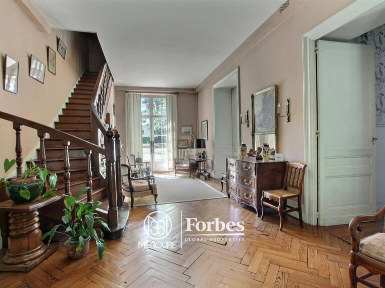 Maison Podensac - 6 chambres - 344m²