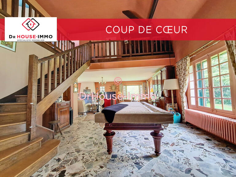 Villa Poigny-la-Forêt - 7 chambres - 337m²