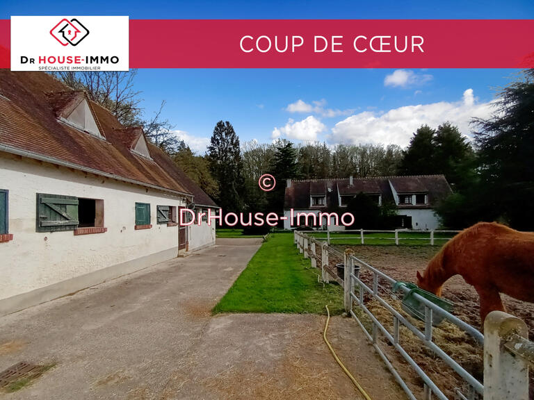 Villa Poigny-la-Forêt - 7 bedrooms - 337m²