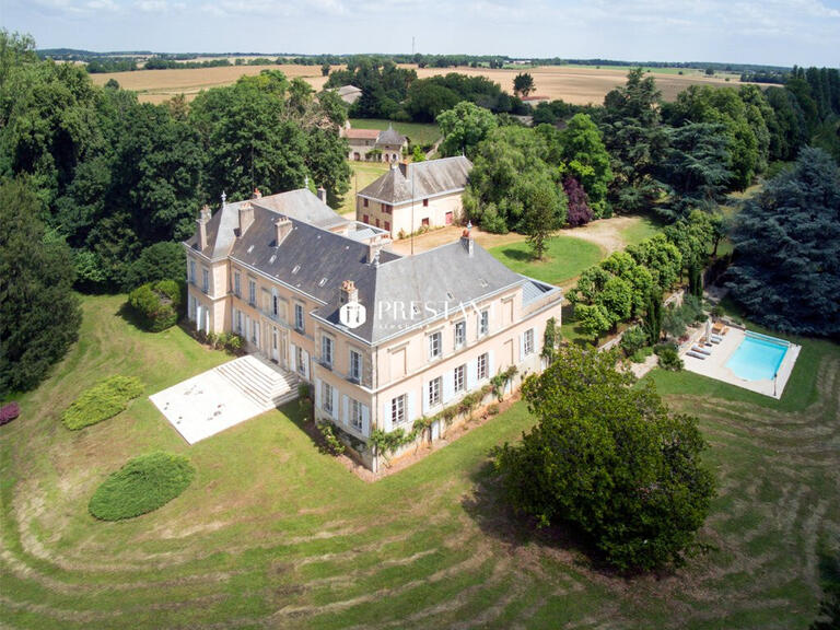 Vente Château Poitiers - 14 chambres