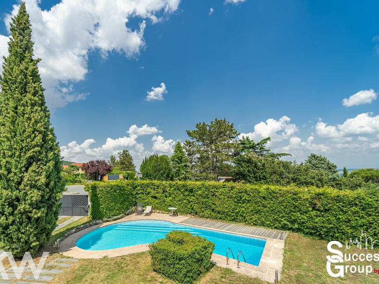 Villa Poleymieux-au-Mont-d'Or - 4 bedrooms - 147m²