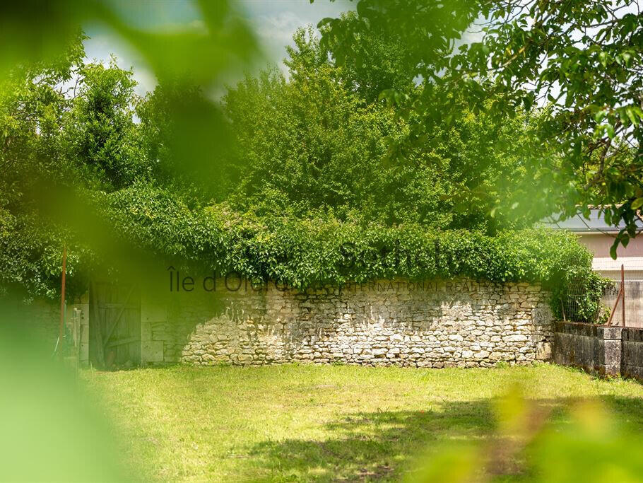 House Pont-l'Abbé-d'Arnoult