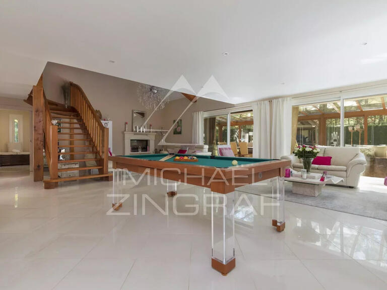 Maison Pontault-Combault - 4 chambres - 450m²