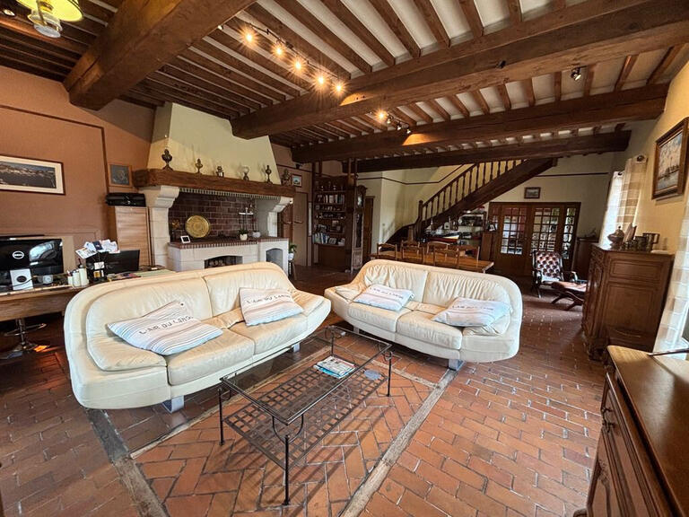 Maison Port-en-Bessin-Huppain - 5 chambres - 346m²