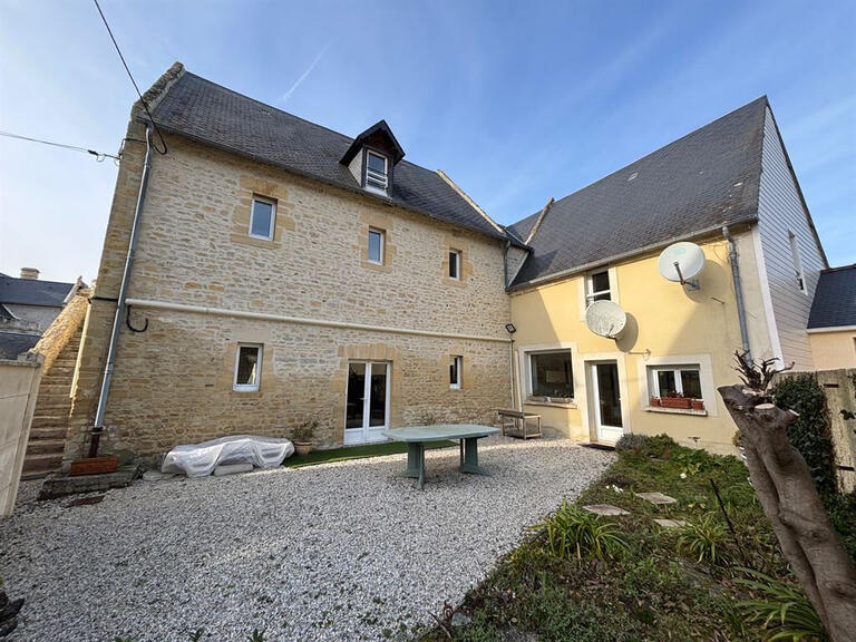 Maison Port-en-Bessin-Huppain - 5 chambres - 346m²