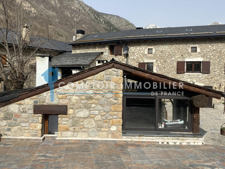 House Porta - 8 bedrooms - 284m²