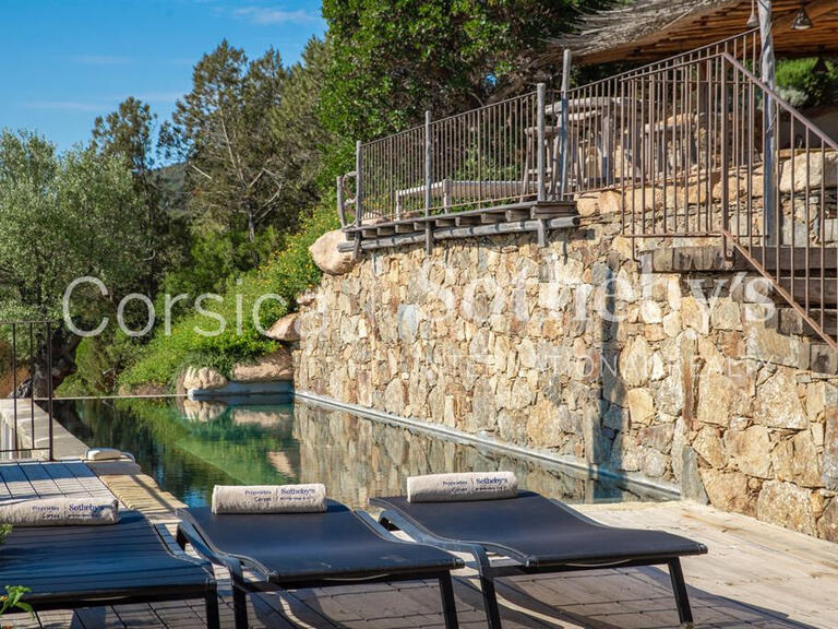 Maison Porto-Vecchio - 4 chambres - 185m²