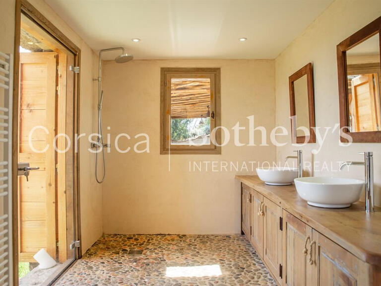 Maison Porto-Vecchio - 4 chambres - 185m²