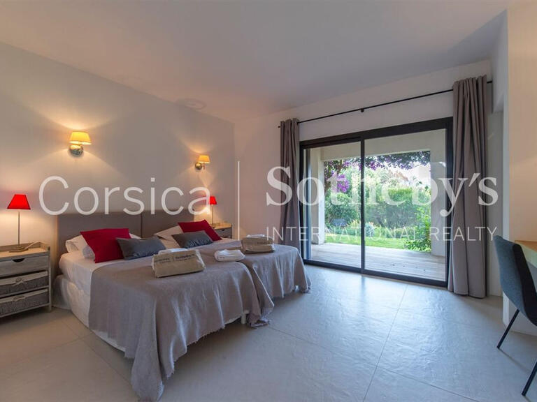 Maison Porto-Vecchio - 6 chambres - 450m²