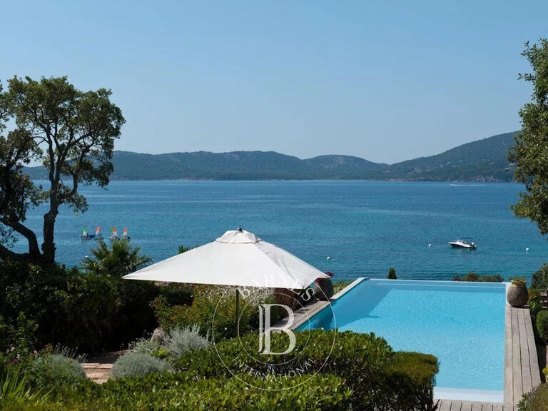 Villa Porto-Vecchio - 3 chambres - 140m²