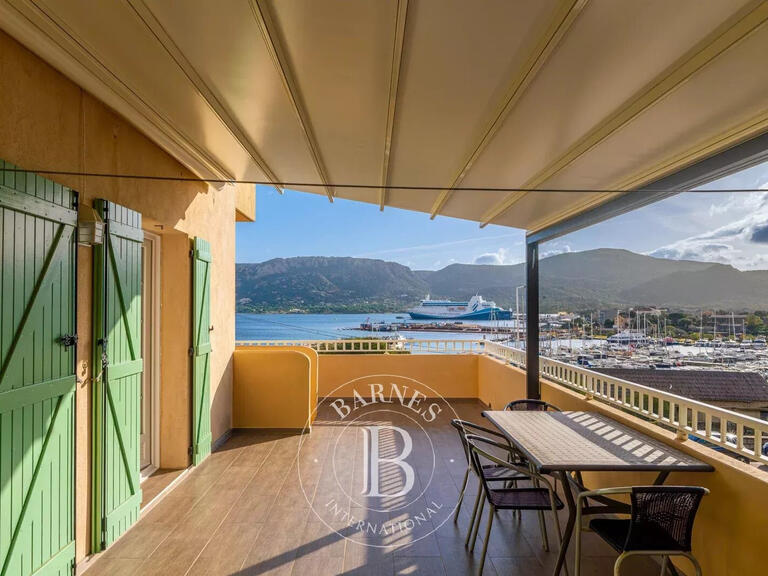 Villa Porto-Vecchio - 4 chambres - 200m²