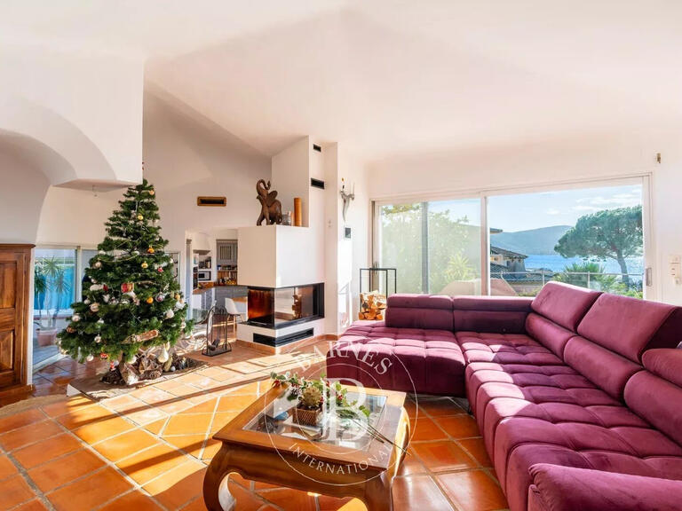 Villa Porto-Vecchio - 4 bedrooms - 200m²