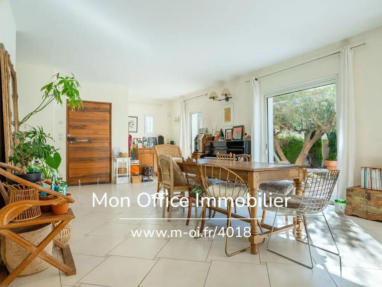 House Pourrières - 3 bedrooms - 140m²