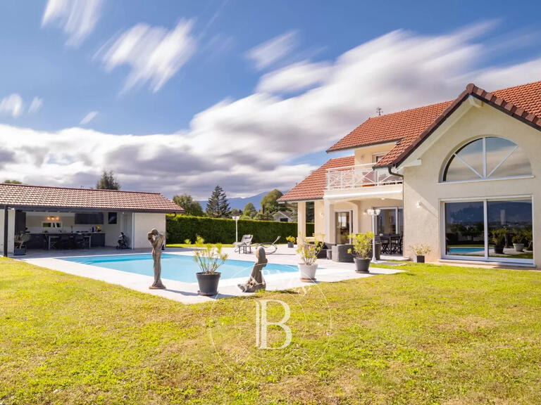 Villa Prévessin-Moëns - 4 chambres - 224m²