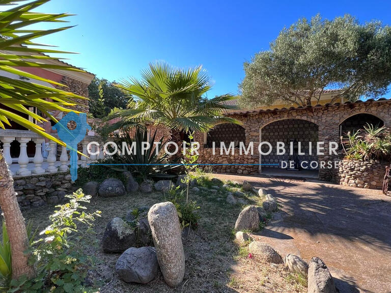 House Prunelli-di-Fiumorbo - 10 bedrooms - 535m²