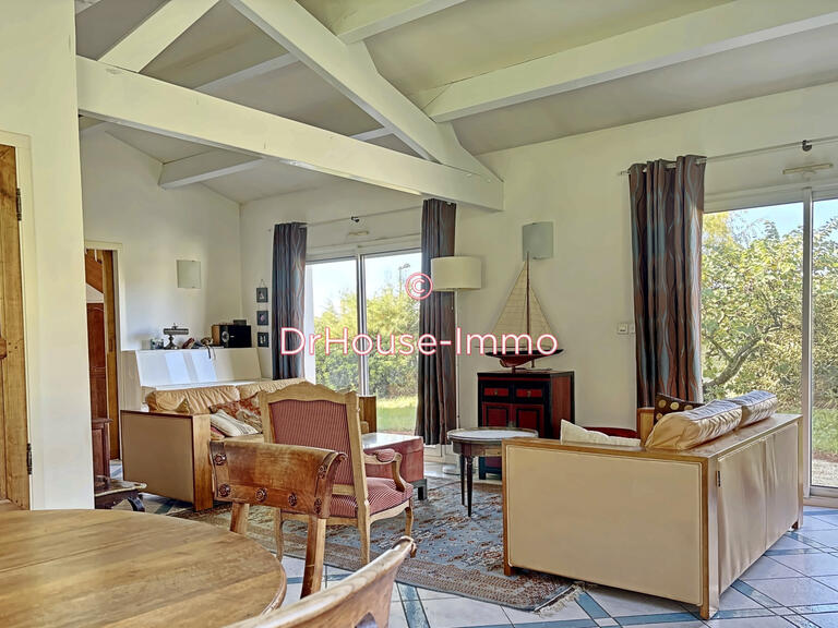 Villa Puilboreau - 5 bedrooms - 196m²