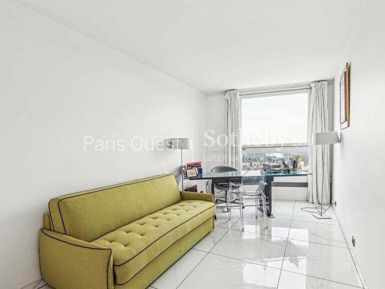 Apartment Puteaux - 2 bedrooms - 145m²