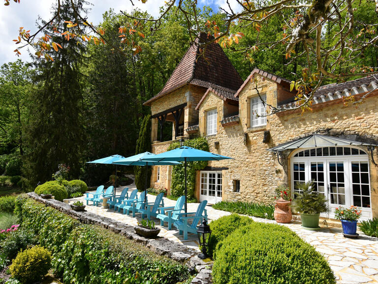 House Puy-l'Évêque - 10 bedrooms - 322m²