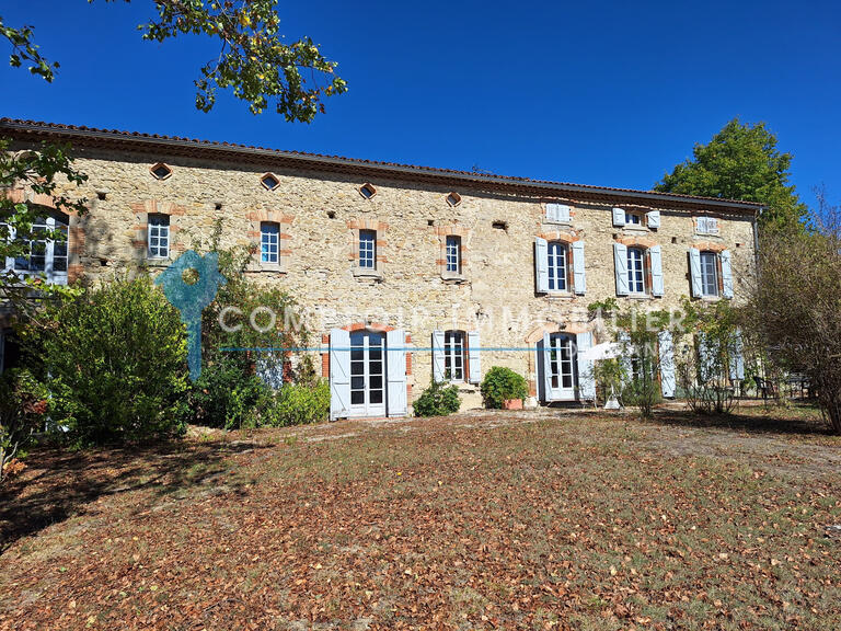 House Puylaurens - 9 bedrooms - 491m²