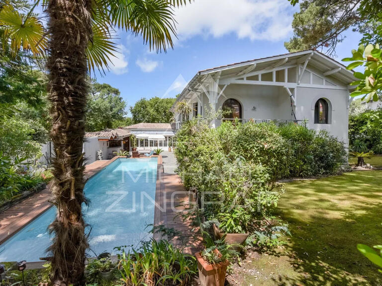 House pyla-sur-mer - 5 bedrooms - 254m²