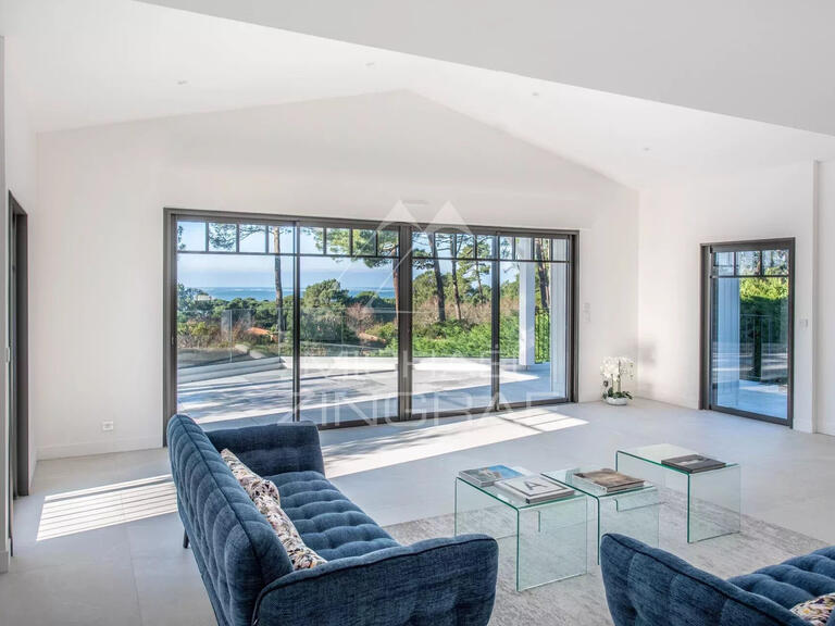 Maison Pyla-sur-mer - 5 chambres - 238m²