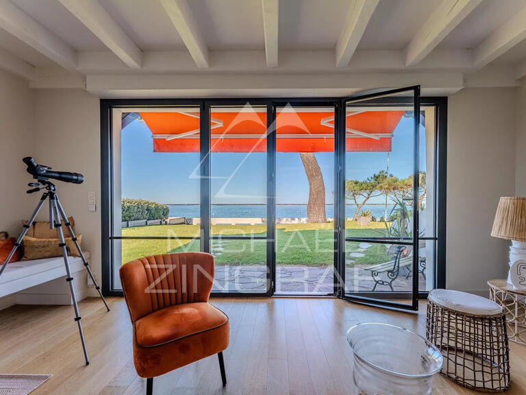 Maison Pyla-sur-mer - 5 chambres - 250m²