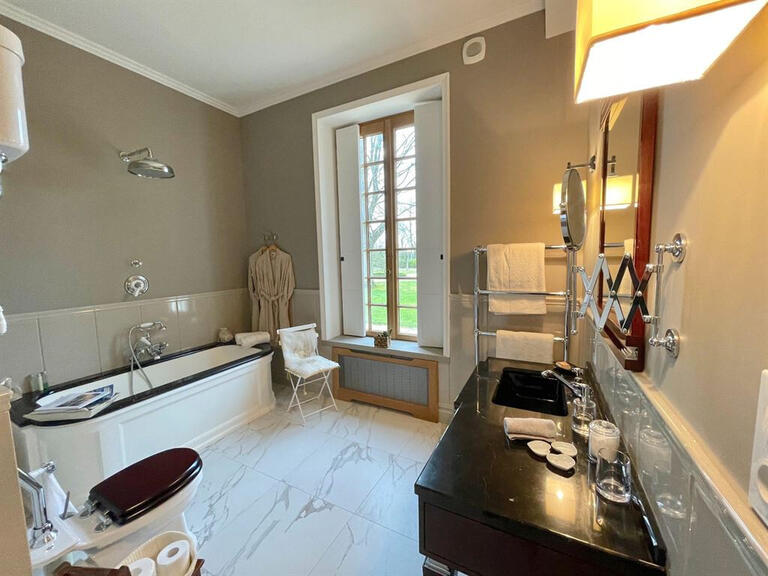 Propriété Quetteville - 7 chambres - 579m²