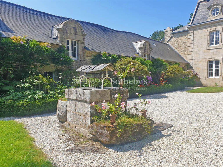 Manor Quimper - 9 bedrooms - 447m²