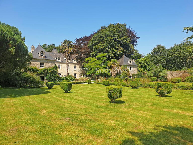 Manor Quimper - 9 bedrooms - 447m²