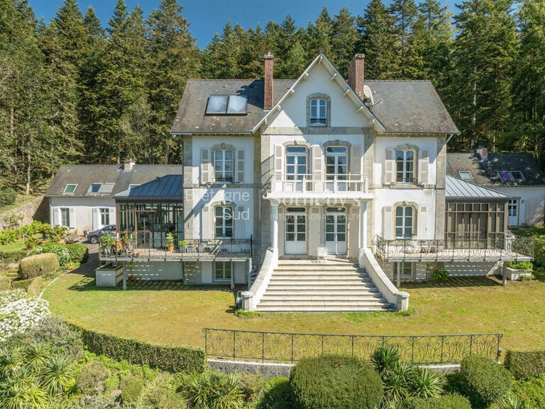 Propriété Quimperlé - 6 chambres - 234m²