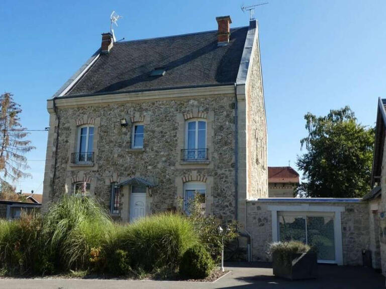 Property Reims - 21 bedrooms