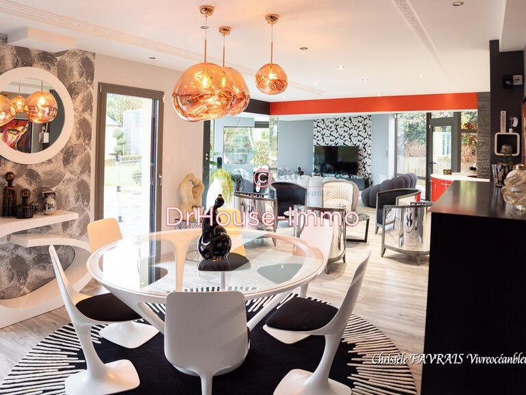 Villa Rennes - 5 bedrooms - 290m²