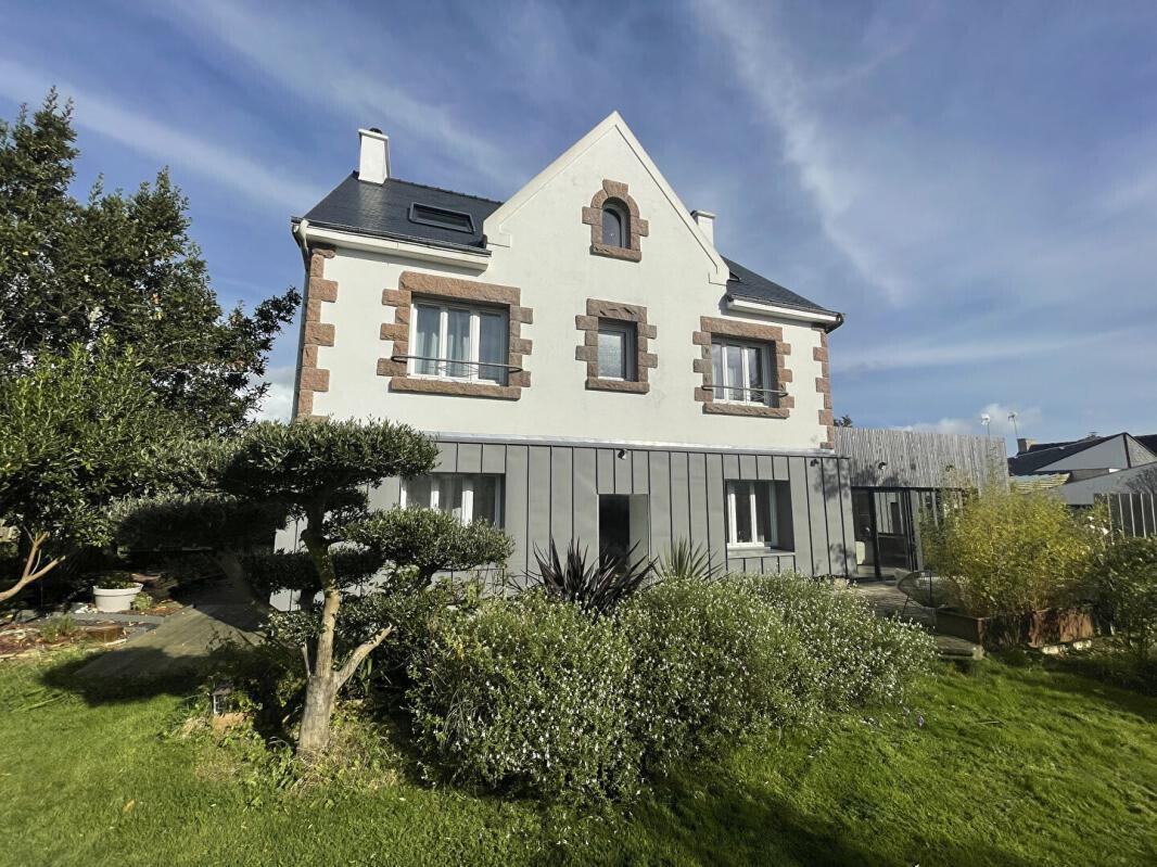 House Riec-sur-Belon