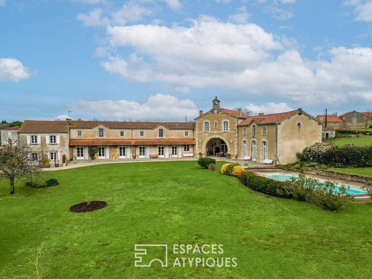 House Rives-d'Autise - 10 bedrooms