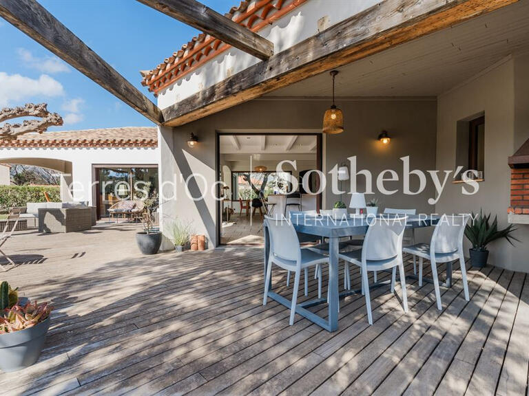 Maison Rivesaltes - 6 chambres - 252m²