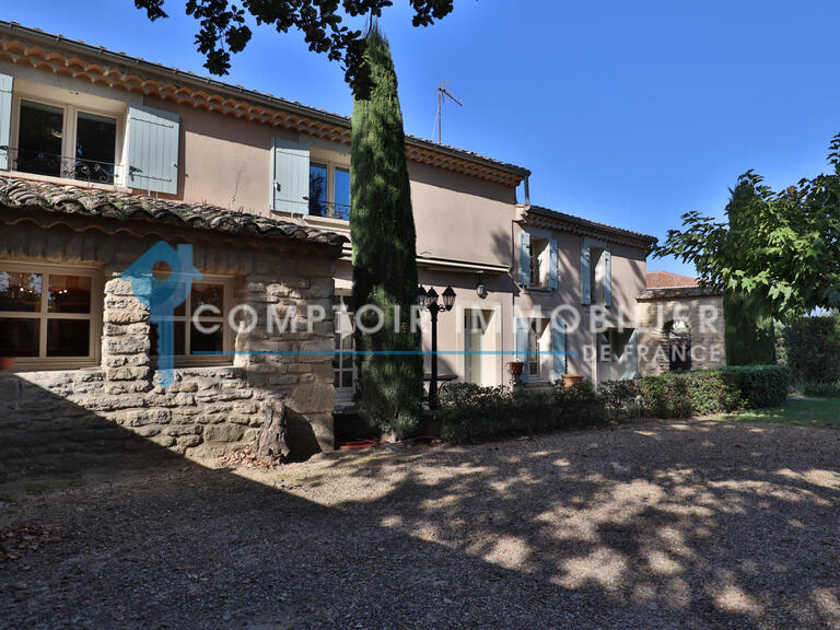 Maison Robion - 4 chambres - 180m²