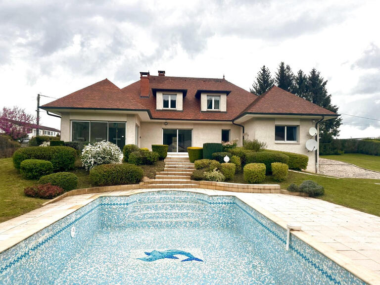 Villa Roche-lez-Beaupré - 5 chambres - 260m²